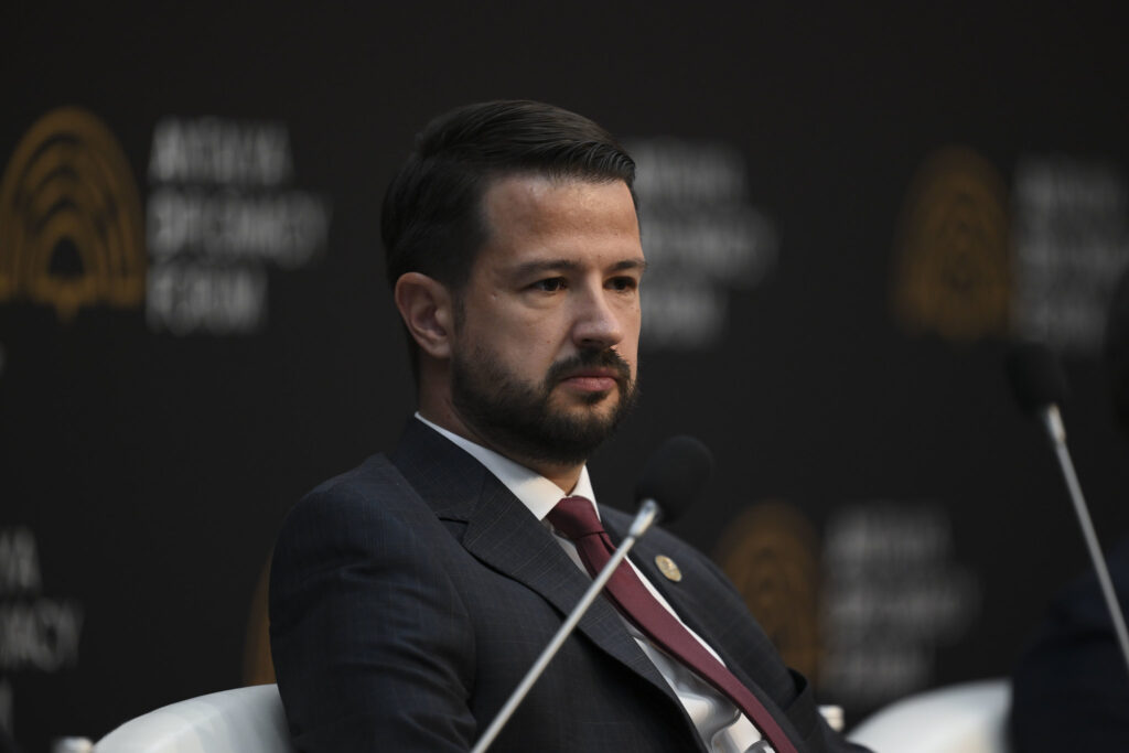 BIO JE SPREMAN DA BUDE DOMAĆIN: Zelenski neće posetiti Crnu Goru