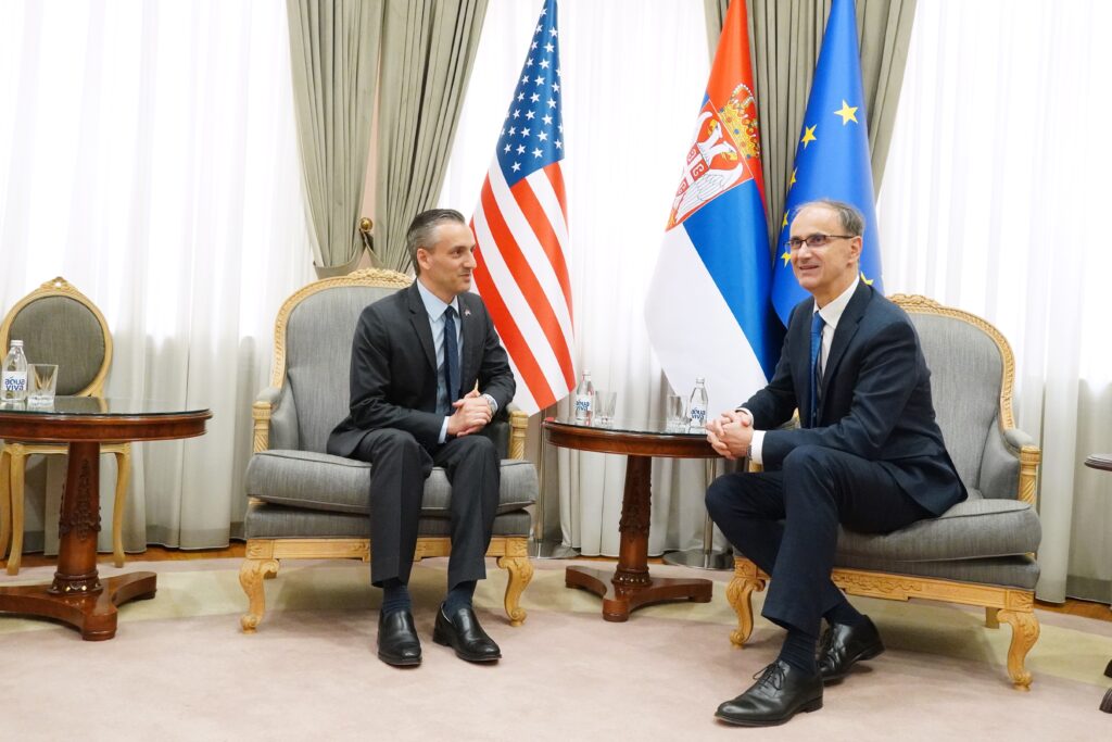 SAD I SRBIJA BLISKO POVEZANE: Premijer Macut sastao se sa američkim ambasadorom