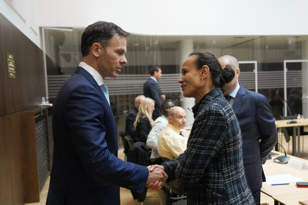 TRŽIŠTE RADA DOBRO, BUDŽET JOŠ BOLJI: Siniša Mali sastao se sa misijom MMF-a u Srbiji