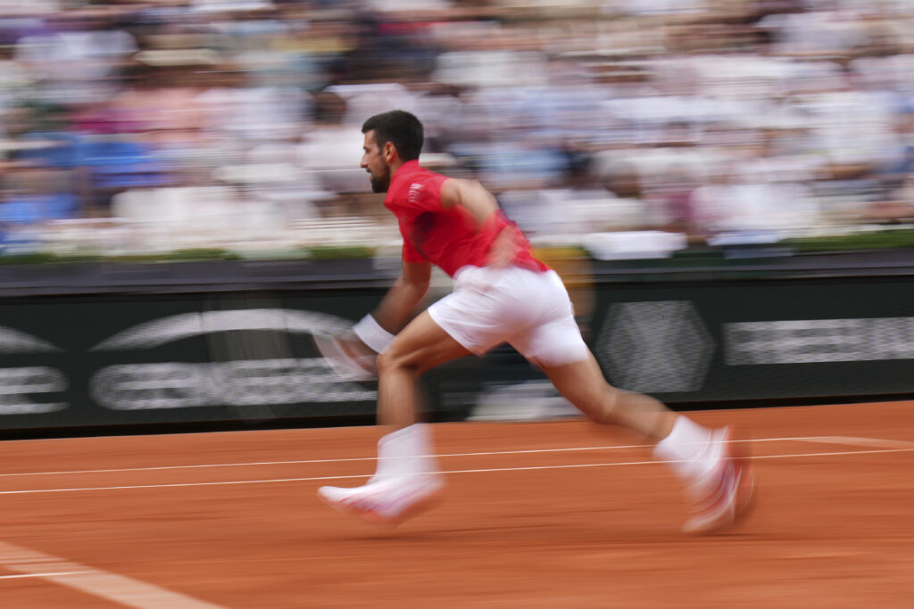 NOVAK ĐOKOVIĆ PROTIV KORANTEN MUTEA 3:0 (6:3, 6:2, 7:6 /7:1/): Najbolji teniser svih vremena pobedio