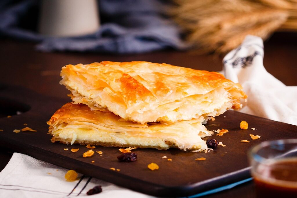 RECEPT DANA: Burek sa sirom