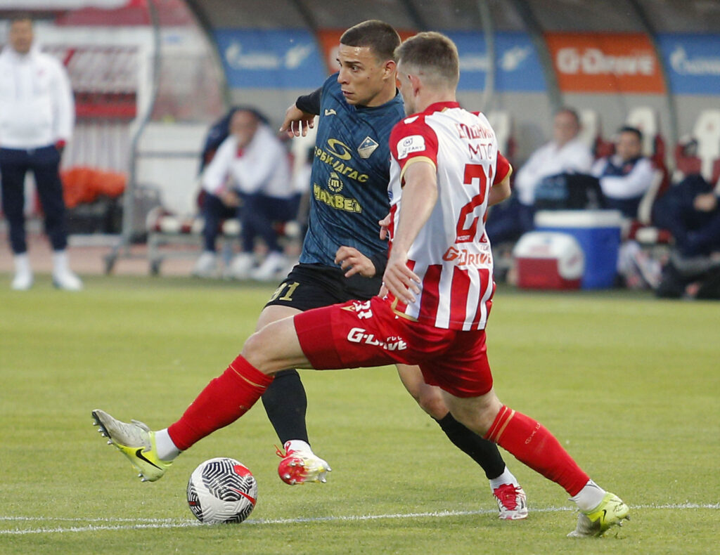 MEČ ZAVRŠEN IZJEDNAČENIM REZULTATOM: Derbi Crvene zvezde i Vojvodine bez pobednika