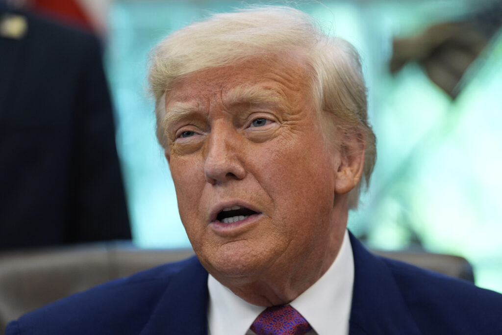 LETEĆA PALATA: Donald Tramp spreman da prihvati poklon iz Katara