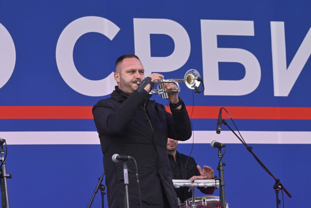 PETU KUĆU UKROVLJAVA: Dejan Petrović gradi luksuzni kompleks na Zlatiboru