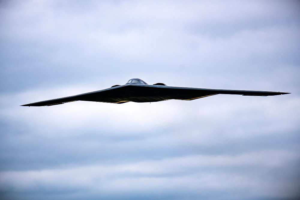 B-2 BOMBARDERI SE ŠALJU U GUAM: SAD priprema razbijače bunkera