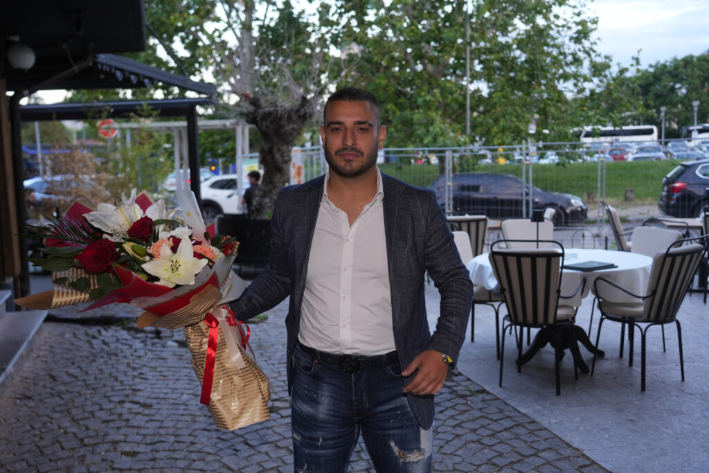 ZA NOVI AUTOMOBIL ISKEŠIRAO PREKO 270.000 EVRA: Darko Lazić se pohvalio novom mašinom