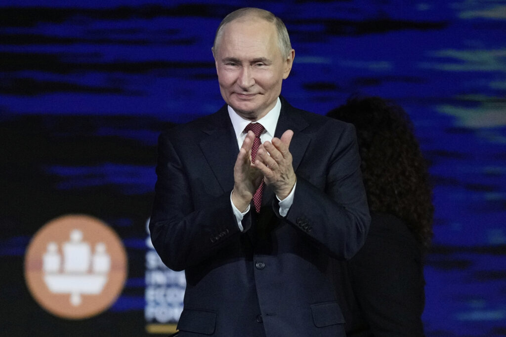 PRIČALI O SITUACIJI U UKRAJINI I BLISKOM ISTOKU: Putin i Lukašenko razgovarali telefonom