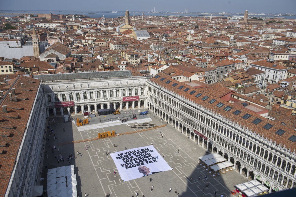 SPREMA SE SVADBA VEKA U VENECIJI: Ne jenjavaju protesti protiv venčanja Džefa Bezosa