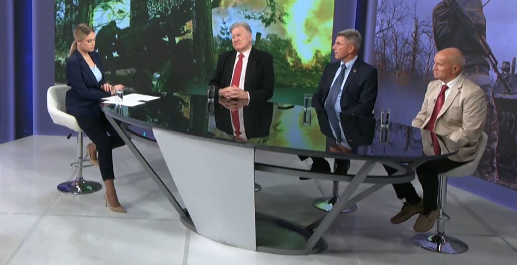 „AKTUELNOSTI“ NA HAPPY TV: Molimo Boga da Iran i Srbija dobiju nuklearnu bombu