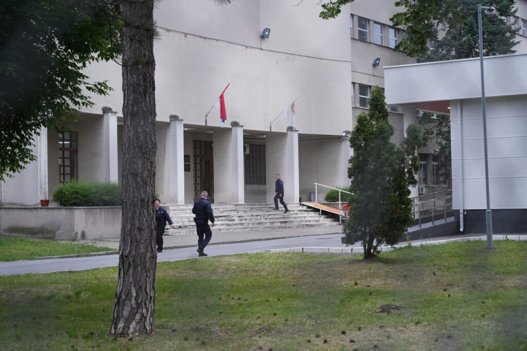 IZGUBIO SVEST, PAO I PREMINUO: Umro zatvorenik (27) u Centralnom zatvoru