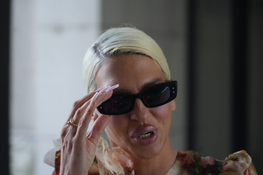 IMAM POREMEĆAJ KOJI TRAJE GODINAMA: Jelena Karleuša progovorila posle 30 godina na sceni