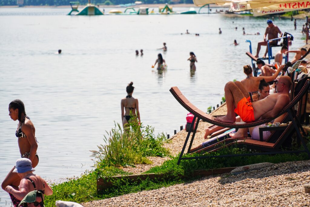 ZA OVAKVE TEMPERATURE NIKO NIJE SPREMAN: Ako izlazite iz kuće, ovo morate da uradite