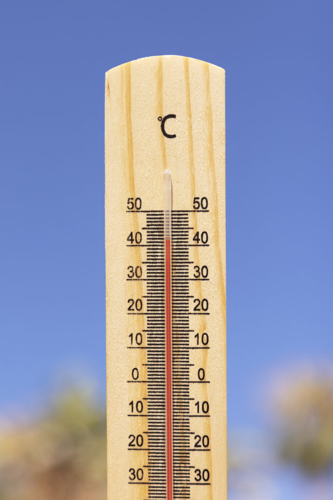 POPALJENI ALARMI ZBOG OPASNOG VREMENA: Živa skače na +35