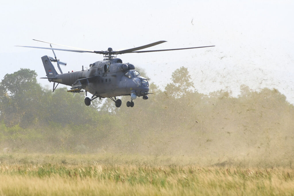 PRUŽANJE VATRENE PODRŠKE IZ NEBA: Najviši vid obuke za pilota borbenog helikoptera