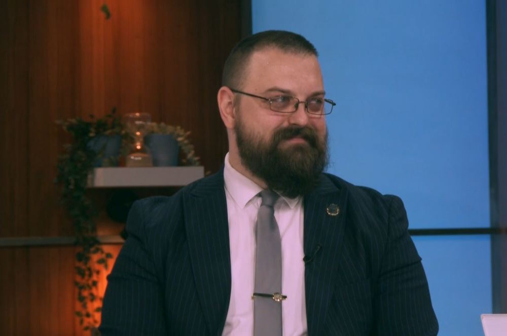 DOBRO JUTRO, SRBIJO: Kriminalci sarađuju sa veštačkom inteligencijom