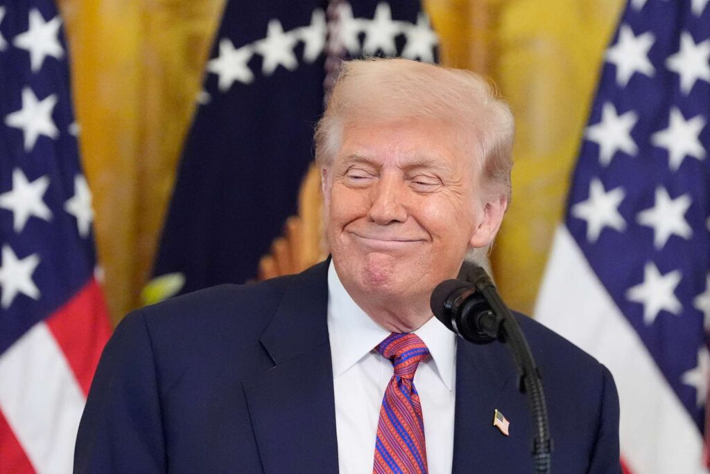 19 ODSTO ZA FILIPINE: Donald Tramp uvodi nove carine