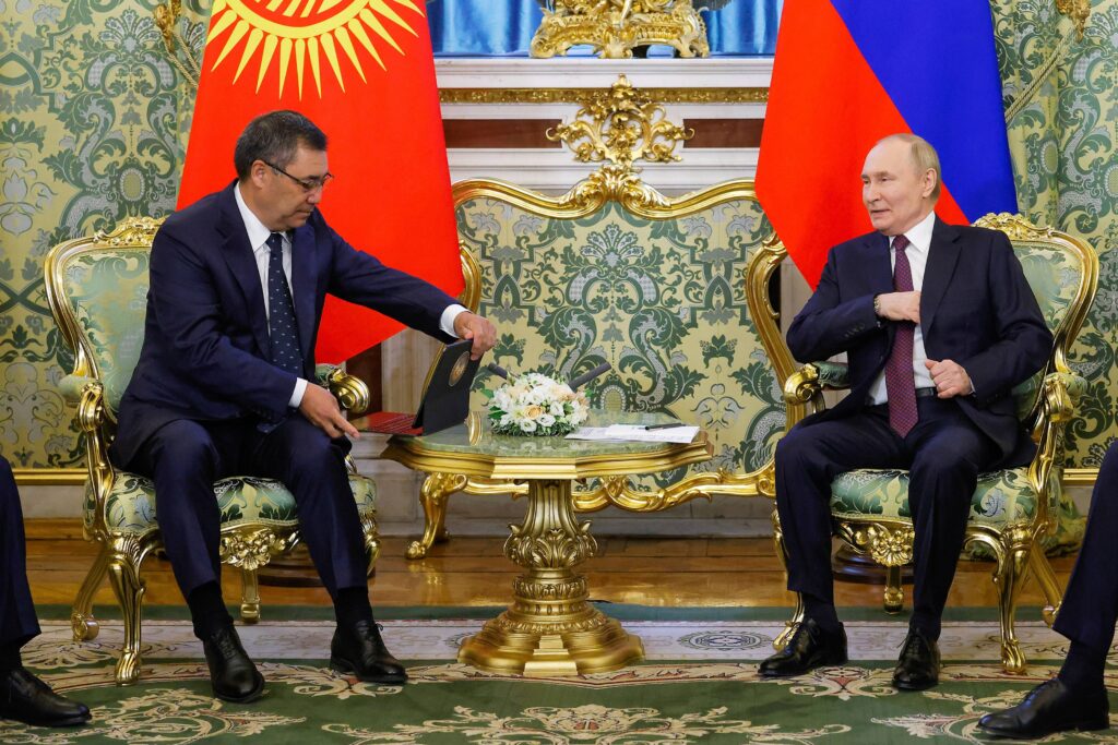 NEMA POLITIČKIH NESLAGANJA: Putin se sastao sa Žaparovom