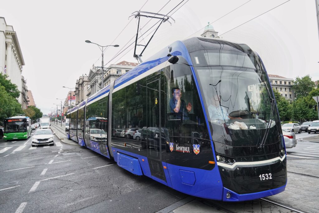 BEOGRAD DOBIO SUPERTRAMVAJE: Šapić ih uporedio sa najmodernijim Špancima