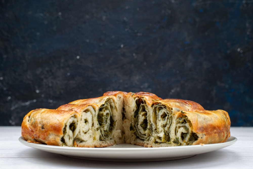 BEZ KOMPLIKOVANIH SASTOJAKA: Recept za pravu domaću zeljanicu
