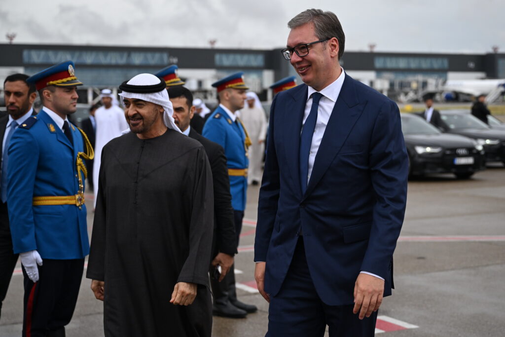 ŠEIK MOHAMED BIN ZAJED STIGAO U SRBIJU: Vučić ugostio predsednika Ujedinjenih Arapskih Emirata