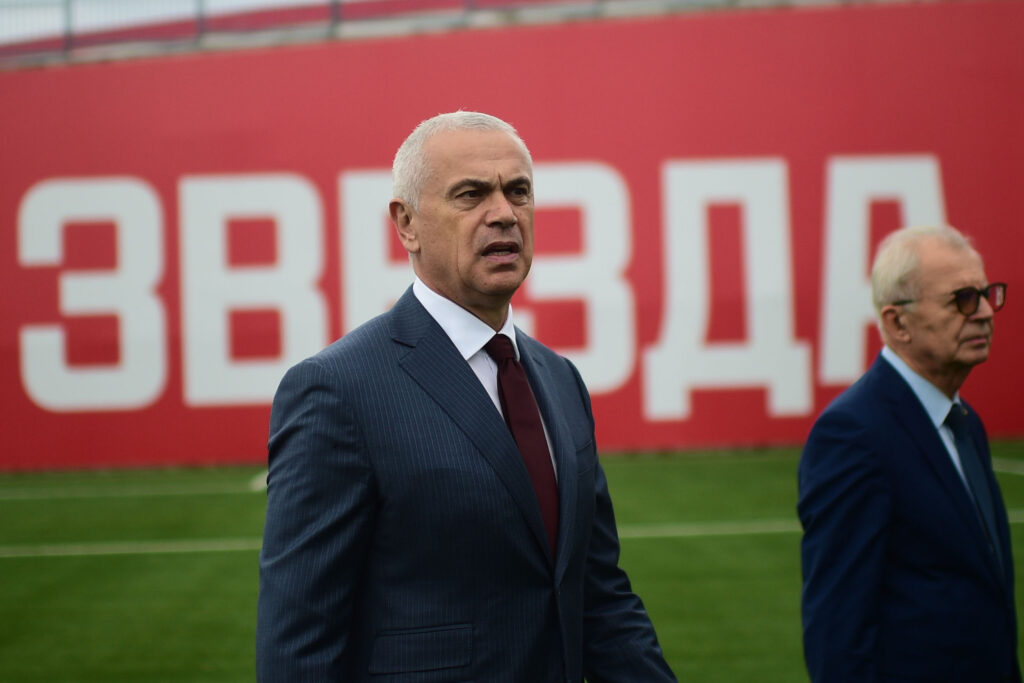 ON JE IGRAČ ZBOG KOJEG SE DOLAZI NA STADION: Zvezdan Terzić otkrio detalje Arnautovićevog ugovora sa Crvenom zvezdom