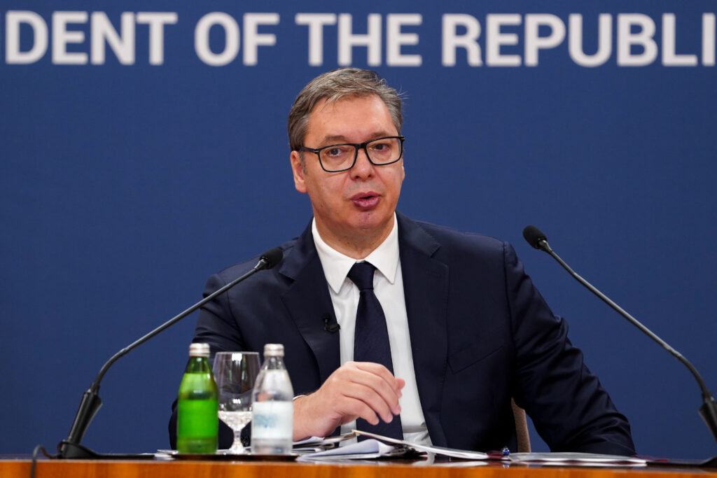 SREŠĆE SE U ZGRADI GENERALNOG SEKRETARIJATA: Aleksandar Vučić se sutra sastaje sa ambasadorom Kine Li Mingom