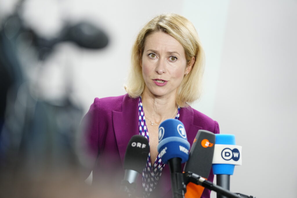 EVROPA ŠALJE JASNU PORUKU: Ministri odbrane EU podržali proširenje vojne obuke u Ukrajini