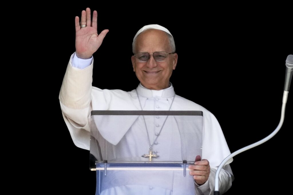 ISTAKAO POTREBU ZA MEĐUNARODNOM PODRŠKOM: Papa Lav pozvao da se prekine „pandemija oružja“