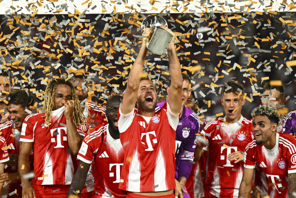 BAJERN UZEO PRVI TROFEJ SEZONE: Kejn i Dijaz slomili Štutgart