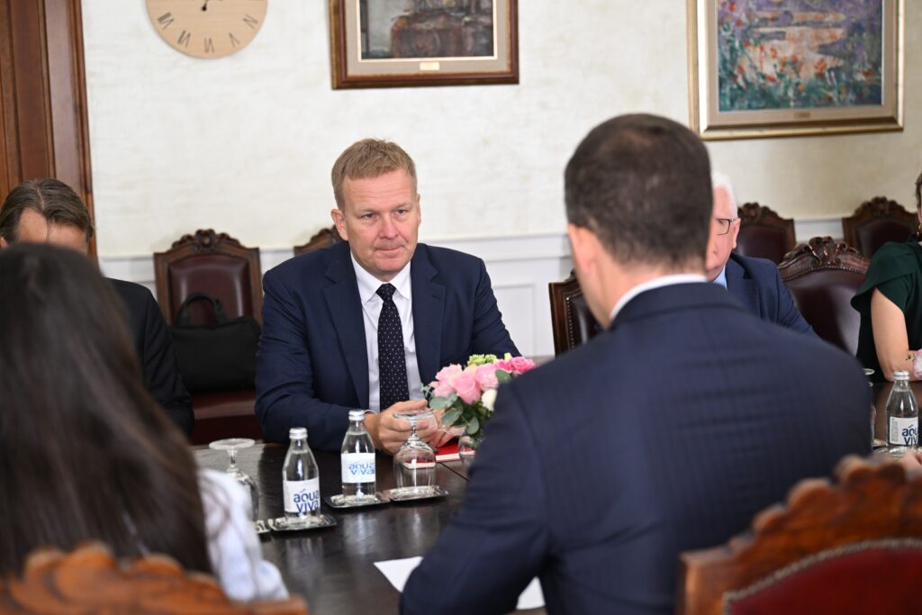 DIJALOG BEOGRADA I PRIŠTINE: Đurić sa Sorensenom o deeskalaciji i očuvanju prava Srba (FOTO)