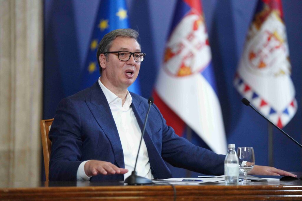NAJTEŽI PERIOD ZA SRBIJU OD 2008. GODINE: Obraćanje predsednika Vučića nakon sednice Saveta bezbednosti