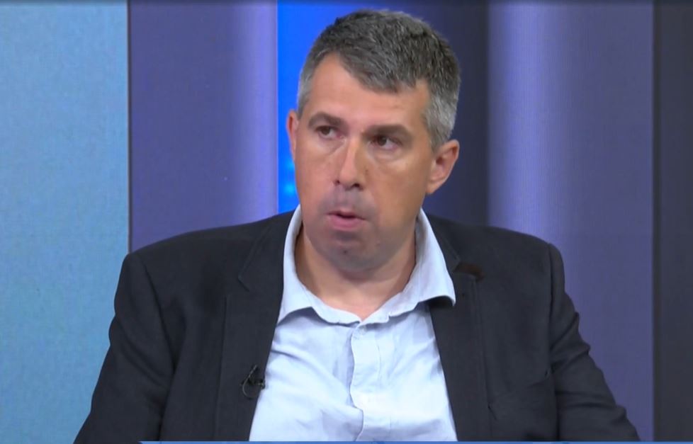 „AKTUELNOSTI“ NA HAPPY TV: Trampov politički alibizam