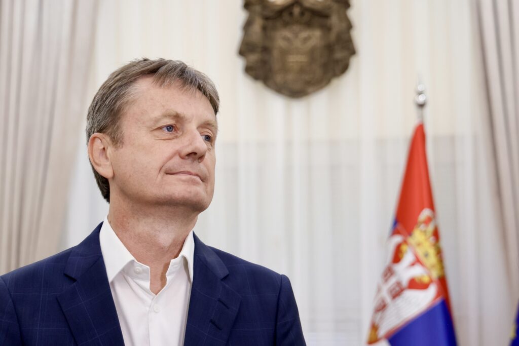 TROMB MU JE ZAPUŠIO KRVNI SUD: U toku operacija ministra Darka Glišića