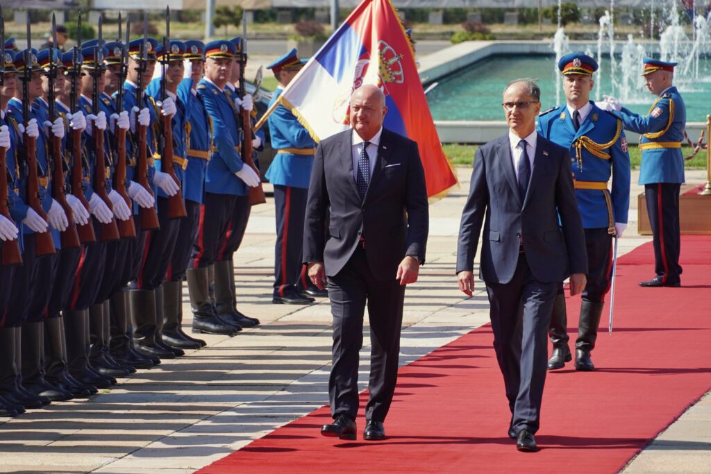 AUSTRIJSKI KANCELAR STIGAO U SRBIJU: Premijer Đuro Macut dočekao Kristijana Štokera