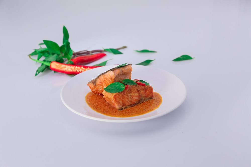 RECEPT DANA: Losos u sosu od paprike