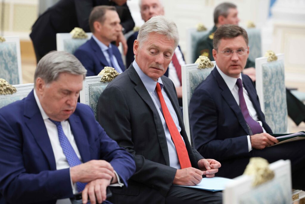 OGLASIO SE KREMLJ: Ne isključujemo sastanak Putina i Zelenskog