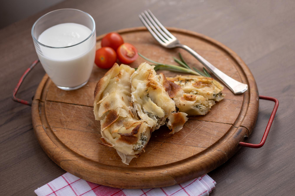 DORUČAK KOJI SE PAMTI: Pita sa sirom i zeljem