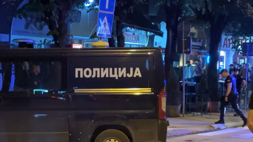 UKINUT PRITVOR ZA DEVET NASILNIKA IZ NOVOG PAZARA, JEDAN U KUĆNOM PRITVORU: Napali policiju, sada pušteni na slobodu