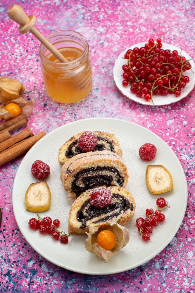 RECEPT DANA: Domaća štrudla sa džemom