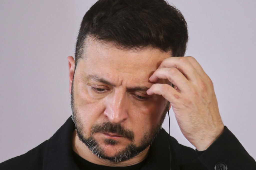 RAT MORA DA SE ZAVRŠI: Nakon razgovora s Trampom, oglasio se Volodimir Zelenski