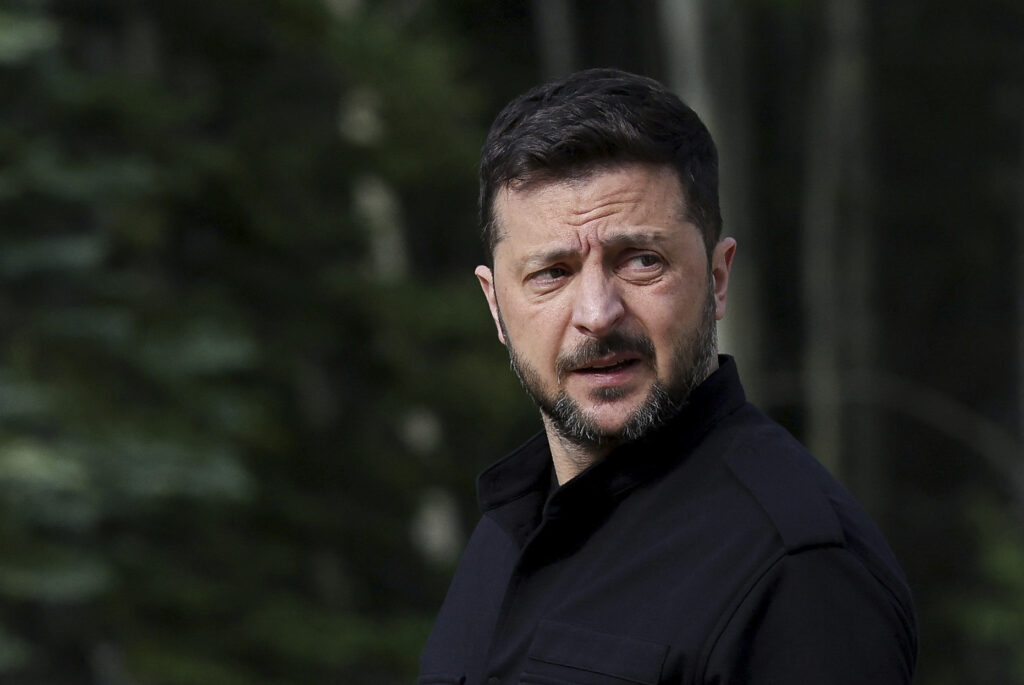 UKRAJINCI NEĆE DATI SVOJU ZEMLJU: Nakon što je dogovoren susret Putina i Trampa, oglasio se Zelenski