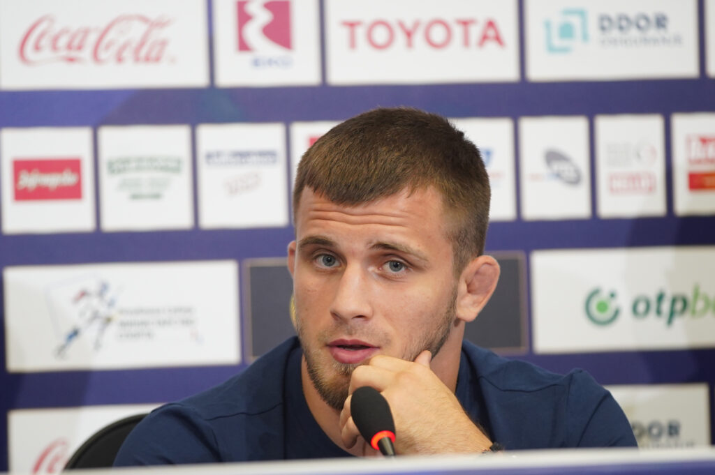 ZLATO ZA SRBIJU: Aleksandar Komarov osvojio svetsku titulu u rvanju grčko-rimskim stilom