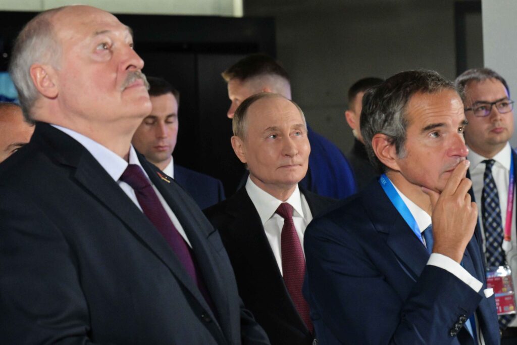 REVOLUCIONARNI RAZVOJ: Putin najavio plutajuće nuklearne elektrane
