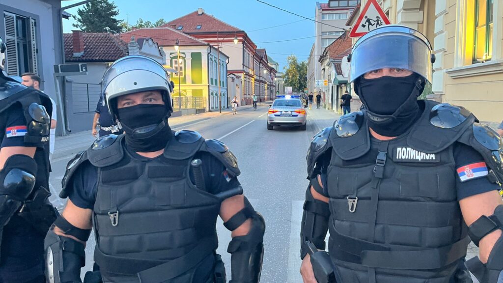 MASOVNI SKUP „STOP BLOKADAMA“: Više od 126.000 građana širom Srbije