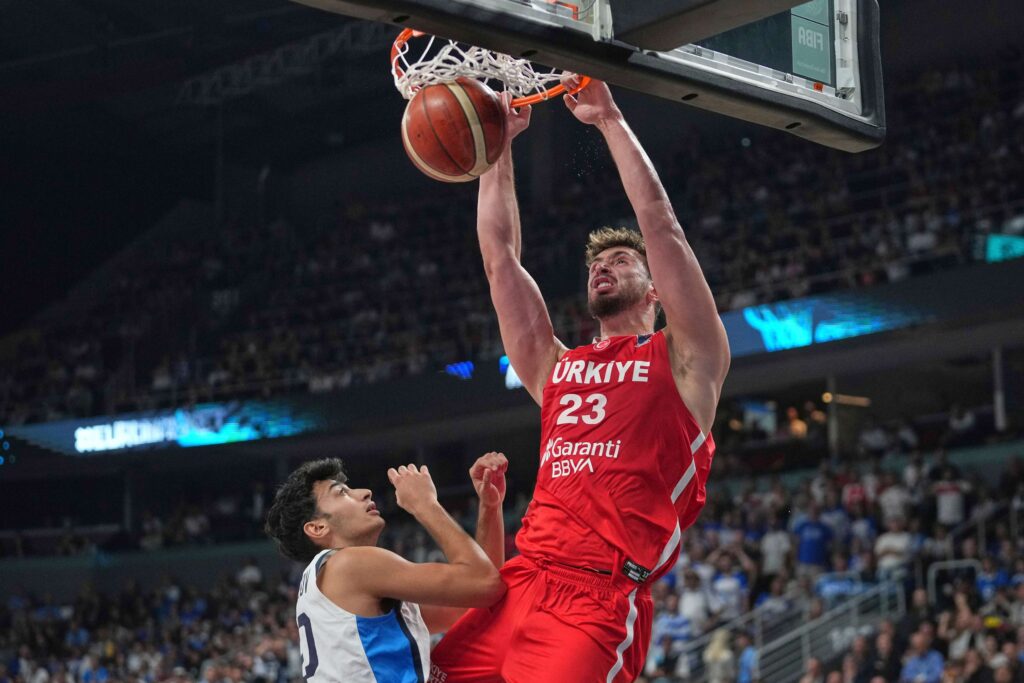 GRČKA – TURSKA: Turci u finalu Eurobasketa