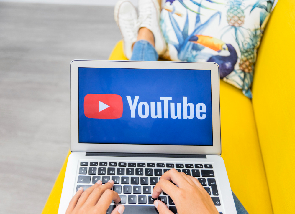 REVOLUCIJA NA YOUTUBE-U: Dodavanje zvuka na više jezika menja pravila igre