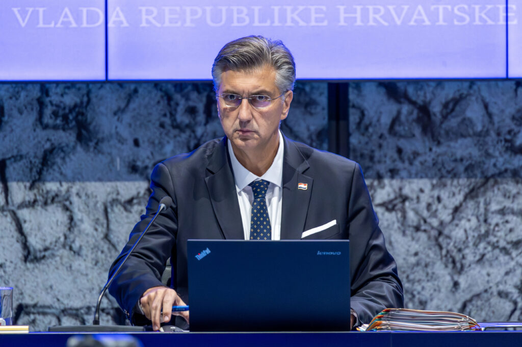 BUKTI DIPLOMATSKI RAT IZMEĐU MAĐARSKE I HRVATSKE: Plenković odgovorio Sijartu ko je ratni profiter