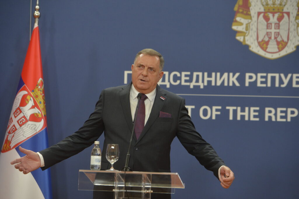 I ZA HRABROST I ZA MIR: Dodik smatra da je Tramp zaslužio mnogo više priznanja