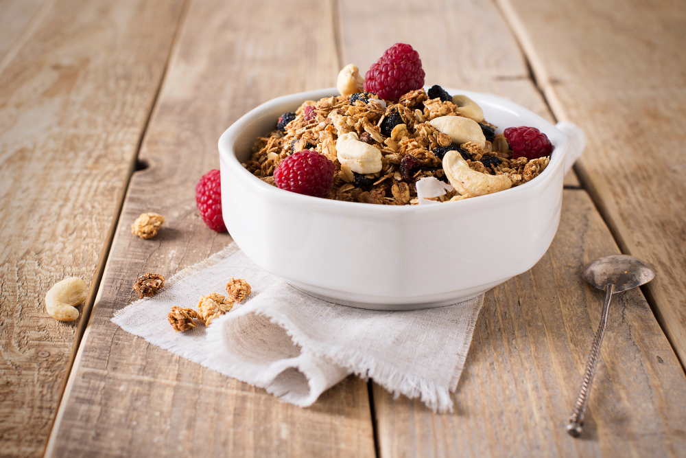 I OBROK I UŽINA: Granola – zdrava i hrskava poslastica za dobro jutro