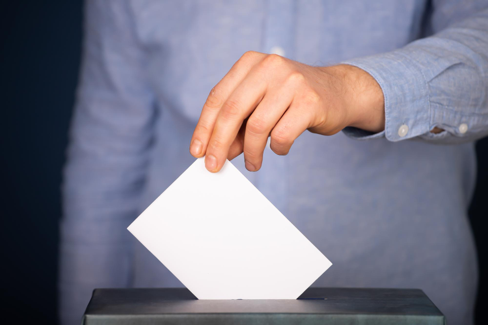 PET PARTIJA I DVA KANDIDATA: Poznati učesnici na prevremenim predsedničkim izborima u Srpskoj